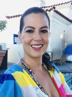 Headshot of Elizabeth Peréz