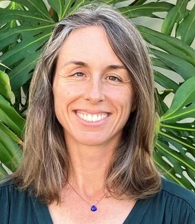 Headshot of Sarah Bacon